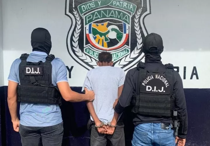 Esta es la quinta persona detenida por este caso, la cual fue aprehendida el pasado 12 de junio del 2025, mediante diligencia de allanamiento en Cativá, al ser requerido por los delitos antes mencionados. Foto. Archivo