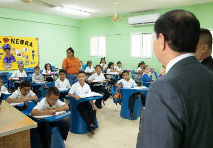 Estudiantes iniciaron el segundo trimestre del año lectivo 2025. Foto: Cortesía