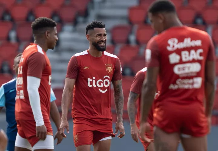 Jugadores de Panamá en los entrenamientos del estadio Rommel Fernández. Foto: FPF