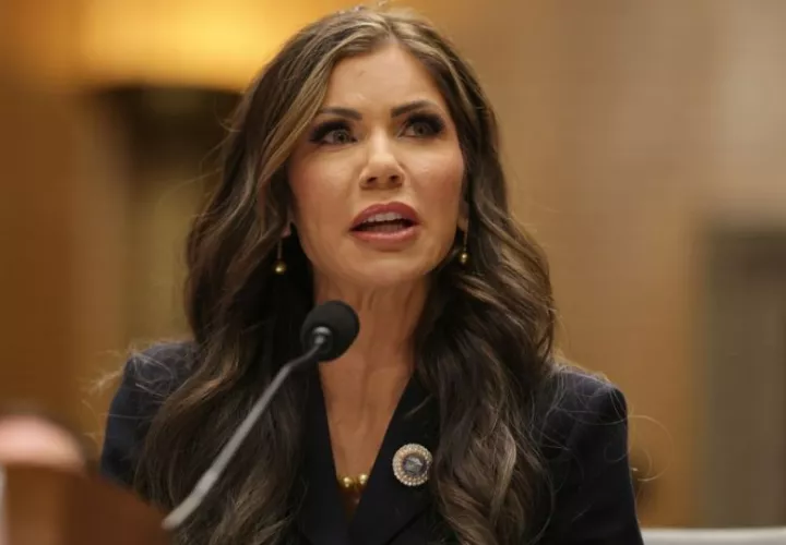 Kristi Noem, secretaria de Seguridad Nacional de Estados Unidos. Foto: EFE