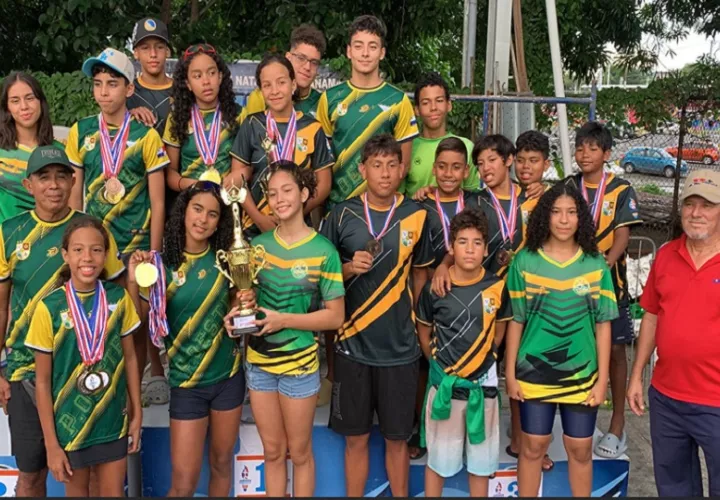 Equipo de Panamá Oeste de natación. Foto: Eric Montenegro