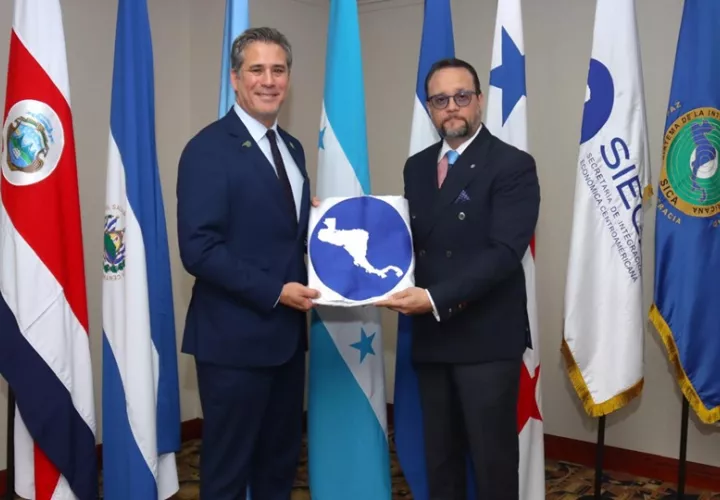 El ministro Julio Moltó dijo que el cargo representa un desafío importante. Foto: Cortesía