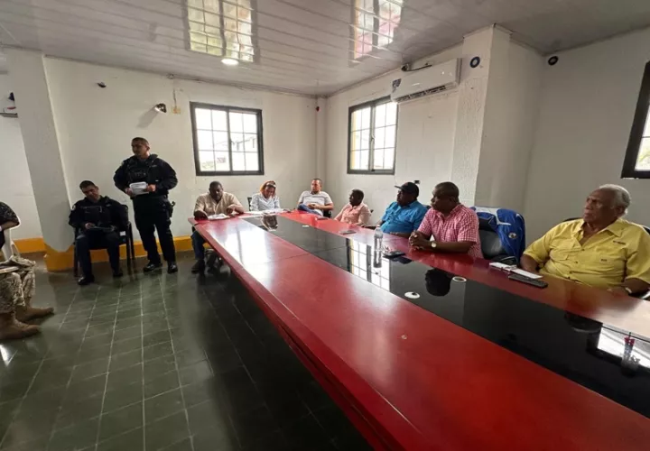 En la reunión se discutieron diferentes puntos. Foto: Cortesía