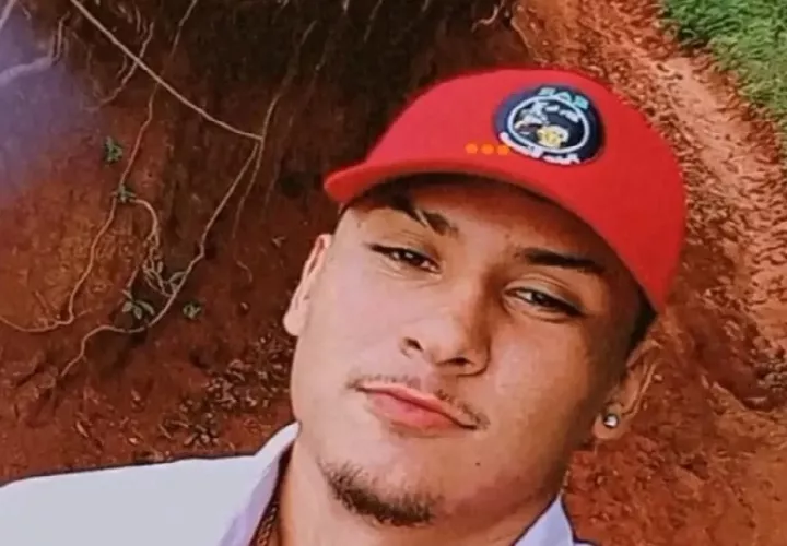Alcibíades René Vergara Villarreal,  de 21 años desapareci+o elpasado 18 