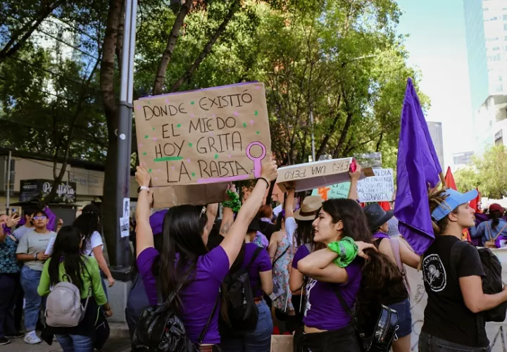 Mujeres se oponen a la decisión. Foto: Pexels