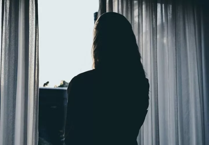 La joven ha sufrido daños emocionales. Foto ilustrativa: Pexels