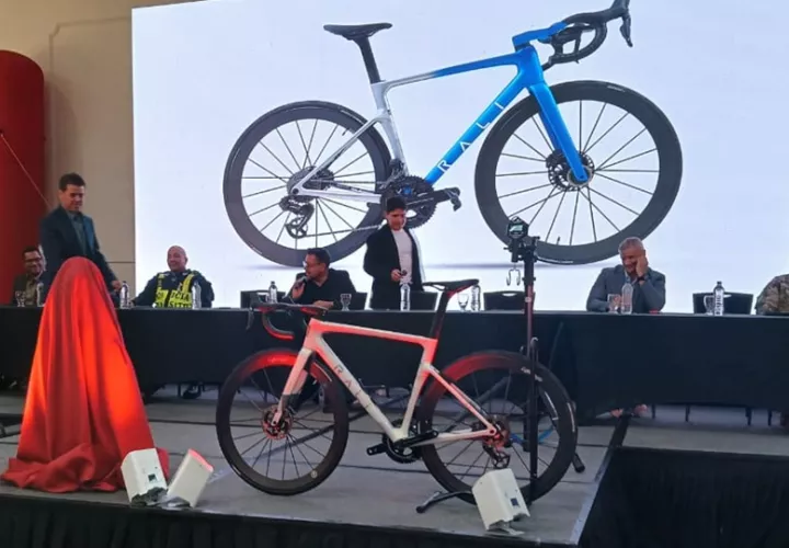 La bicicleta se presentó la noche de este viernes. Foto: Jaime Chávez