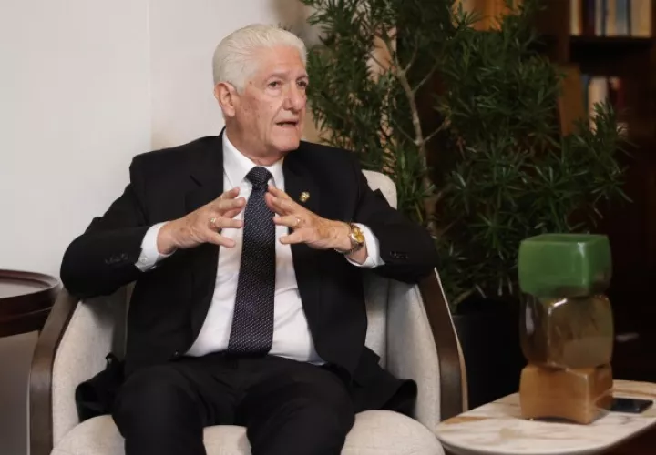 El magistrado presidente del TE está anuente a mantener comunicación fluida con los diputados. Foto: Cortesía TE