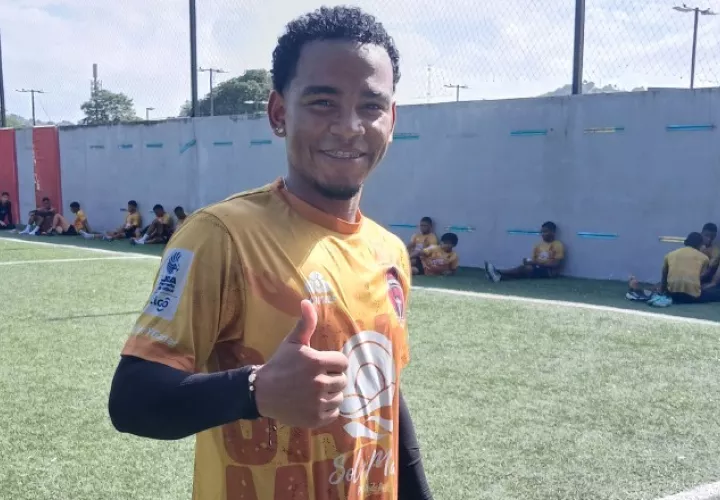 Yair Jaén juega ahora para el Sporting. Foto: Jaime Chávez