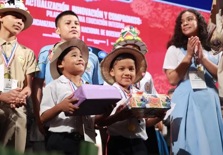 Participaron estudiantes de 16 regiones educativas del país. Foto MEDUCA