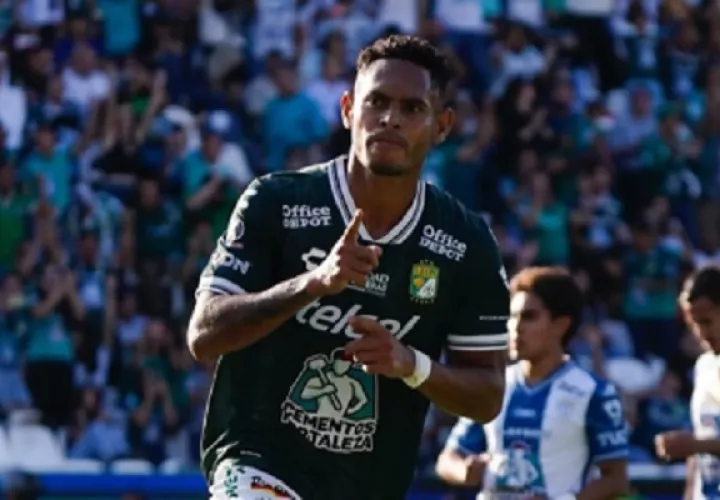 El panameño Ismael Díaz, jugador de León: Foto: @clubleon_oficial