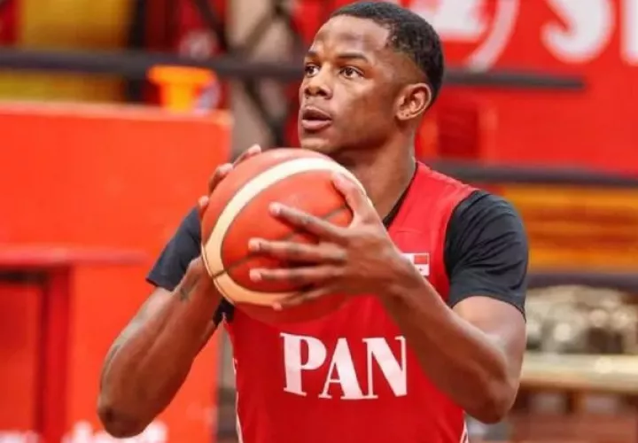 Iverson Molinar, jugador de la selección de Panamá. Foto: Fepaba
