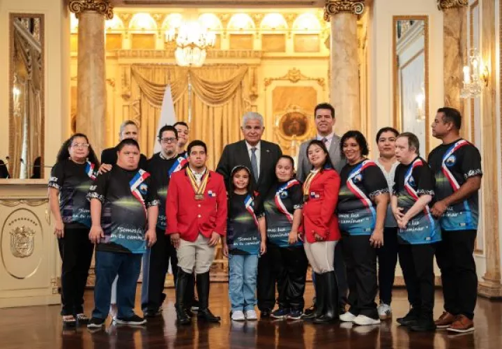 Mulino recibió a los chicos que estuvieron en las Olimpiadas Especiales (FIDES) en Colombia. Foto: Cortesía
