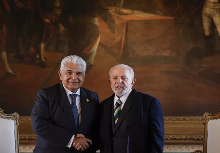 Presidentes José Raúl Mulino (Panamá) y  Luiz Inácio Lula da Silva (Brasil). Foto: EFE