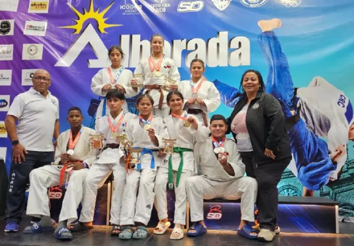 Representación panameña en el torneo de judo en Heredia, Costa Rica. Foto: Diómedes Sánchez S.