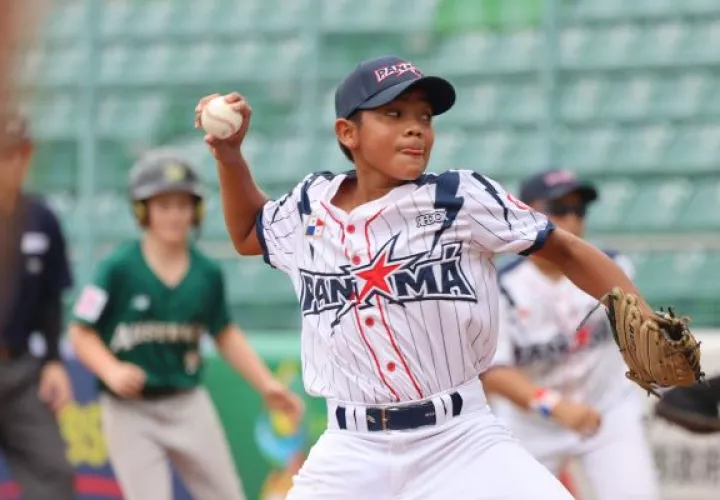 El lanzador derecho Kelvin Santos. Foto: Fedebeis 