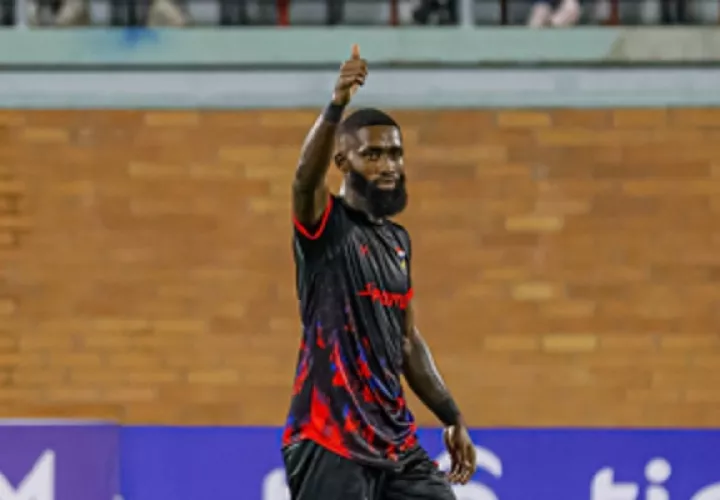 Everardo Rose, goleador de Plaza Amador. Foto: LPF