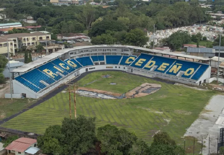 Estadio Rico Cedeño de Chitré. Foto: Pandeportes
