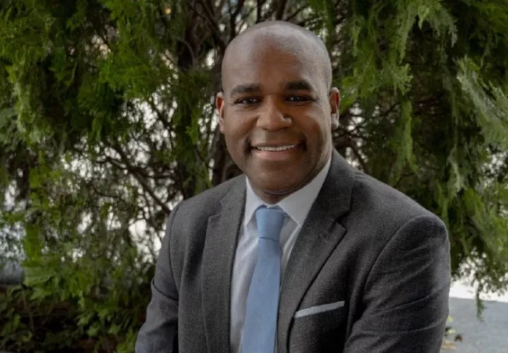 Rolando Hull es financista de profesión.  Foto: Rolando Hull