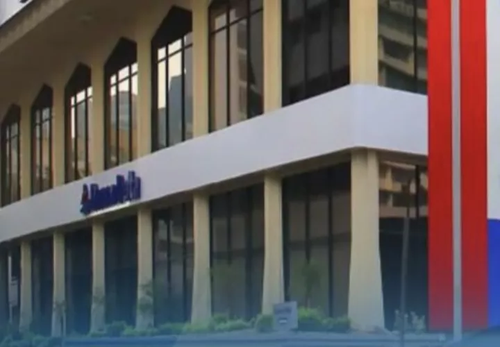 Banco Delta tiene más de 50 años en Panamá. Foto Archivo