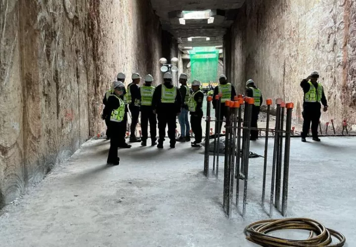 Inspección en el túnel de la Línea 3 del Metro. Foto: Cortesía