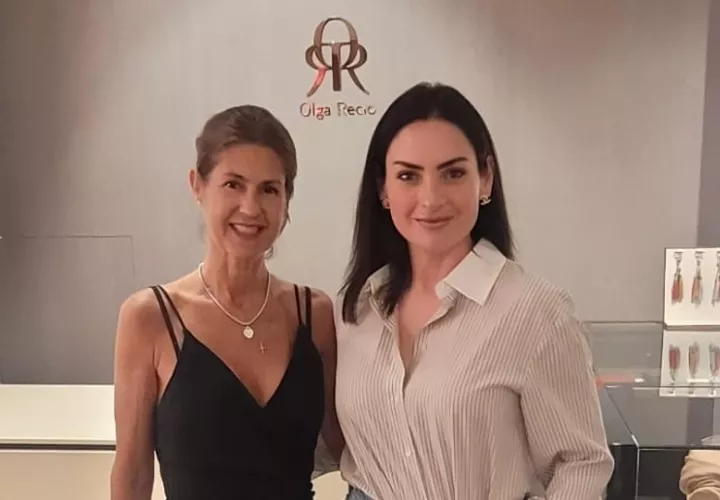 Olga Recio y Michelle Galván. Foto: Cortesía