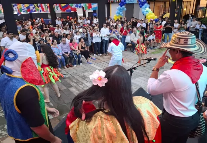 El “Pasaporte Gastronómico” no solo fortaleció el intercambio cultural, sino que también incentivó la economía local. Foto: Cortesía