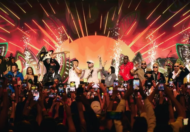 Los artistas hicieron un homenaje a los ritmos y sonidos más emblemáticos de Panamá. Foto: Cortesía / @premiosjuventud