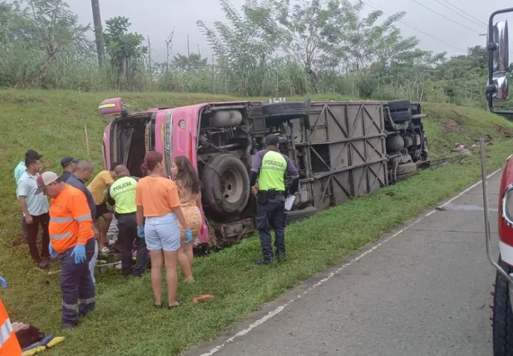 Accidente de autobús en Chepo. Foto: Cortesía