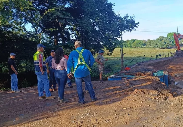 Las condiciones lluviosas persisten en gran parte del país, por lo que el Sistema Nacional de Protección Civil (Sinaproc) y el MOP mantienen vigilancia constante en las áreas vulnerables. Foto. Thays Domínguez