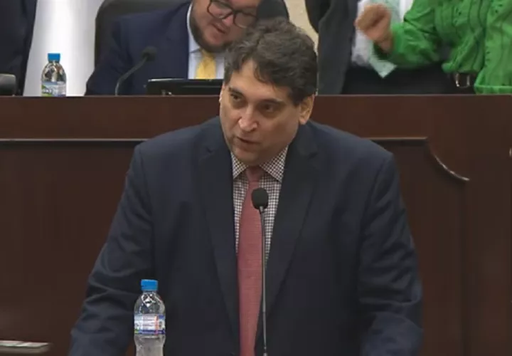Camilo Valdés, director general de la DGI.
