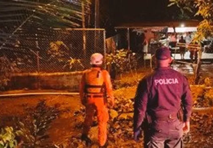 Se informó que el inconveniente se registró debido a la obstrucción en el sistema de alcantarillado. Foto. Sinaproc