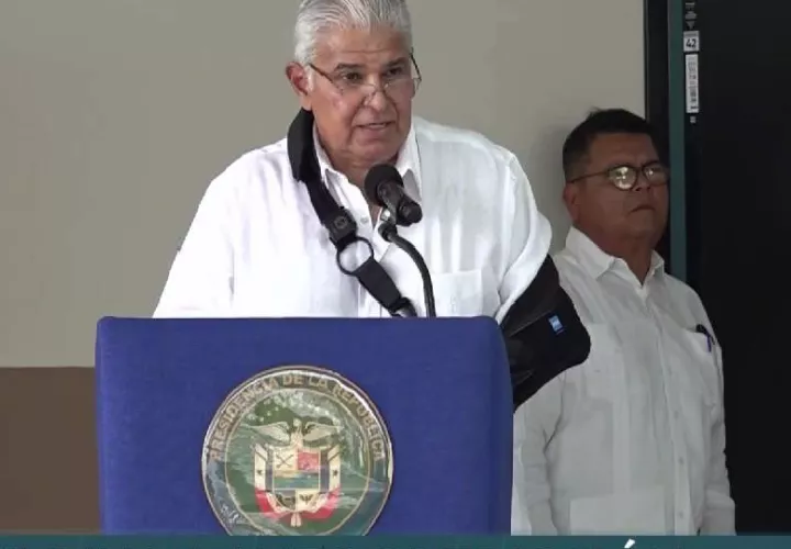 Las declaraciones del mandatario panameño se dieron durante el acto de entrega de la orden de proceder para la construcción de caminos y el proyecto habitacional 19 de Octubre. Foto. Cortesía