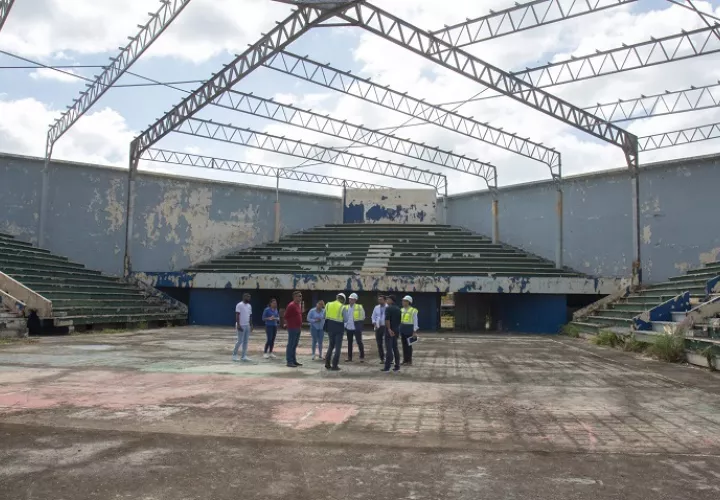 Así se encontraba el gimnasio de San Miguelito en el mes febrero, durante una inspección realizada por técnicos de Conades. Foto: Cortesía