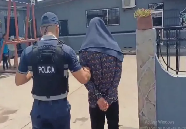 El agresor fue detenido por las autoridades tras diligencias de allanamiento. Foto. Policía Nacional