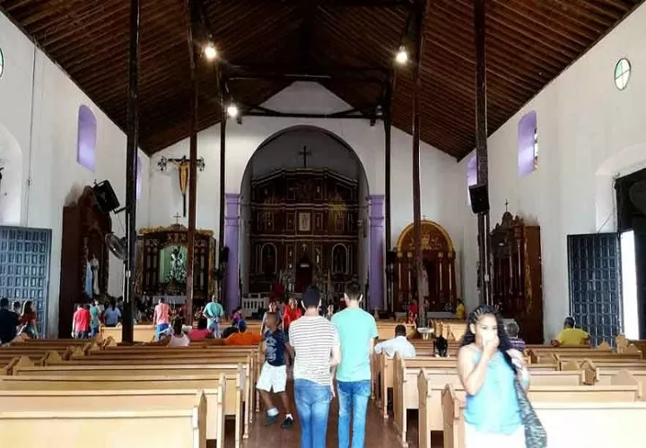 Los feligreses empiezan a llegar desde este fin de semana. 
