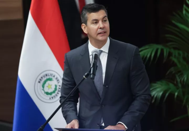 El residente de Paraguay, Santiago Peña. Foto: EFE