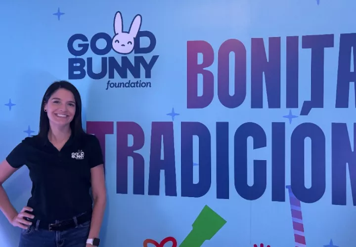 Camila Vega, coordinadora de desarrollo de la Fundación Good Bunny. Foto: EFE / Esther Alaejos