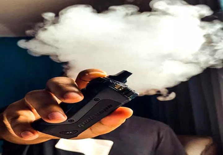 El uso de cigarrillos electrónicos entre adolescentes pasó del 6.4% en 2017 al 8.5% en 2023.