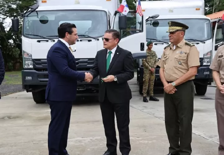El nuevo centro de operaciones y los vehículos, valorados en aproximadamente 1 millón de dólares, fueron financiados por el Departamento de Guerra de Estados Unidos. @usembpan