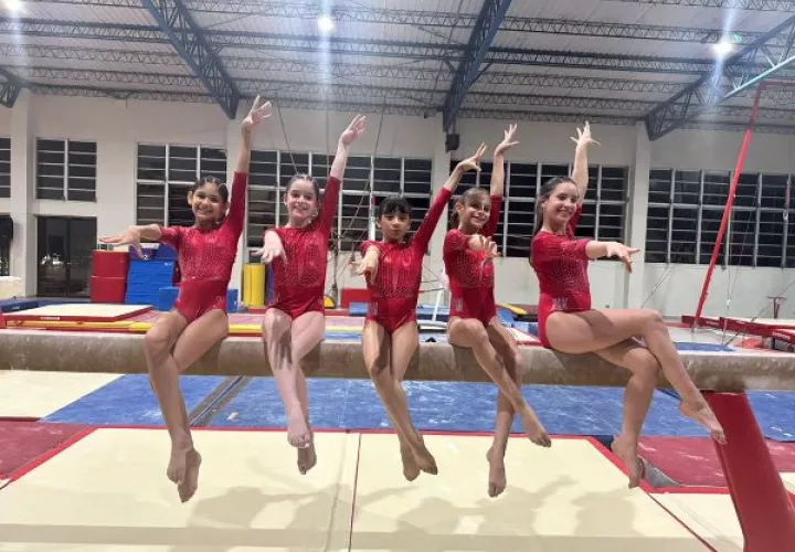 La gimnasia panameña destacó en El Salvador. Foto: Cortesía