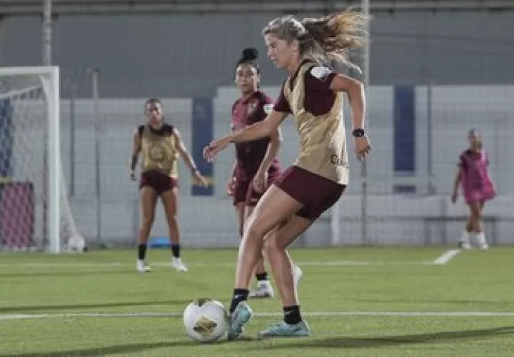 Riley Tanner en los entrenamientos de la selección de Panamá. Foto: FP