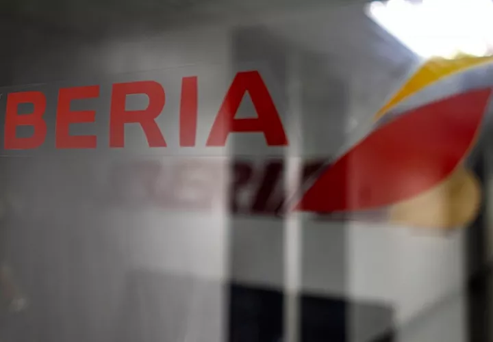 En el caso de Iberia, la compañía ha emitido una "flexibilización" de vuelos. EFE