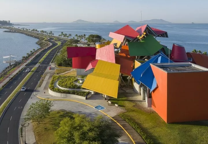 El Biomuseo llama la atención de los turistas que visitan el país. Foto: Archivo