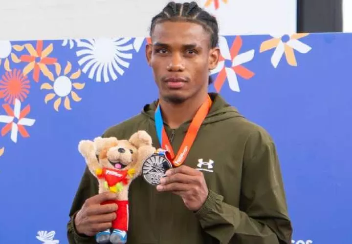 Cristofer Filos se quedó con la medalla de plata. Foto:COP
