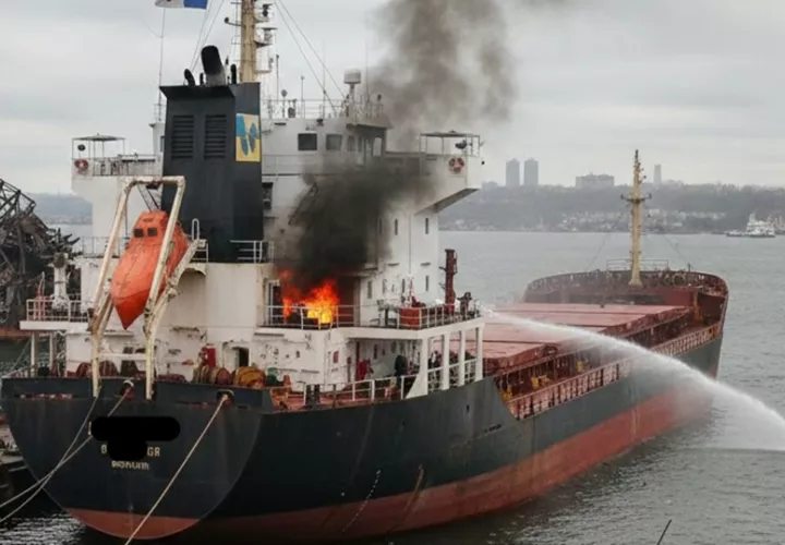 El ataque ocurrió en en el puerto de Odesa. Foto: IA/Gemini