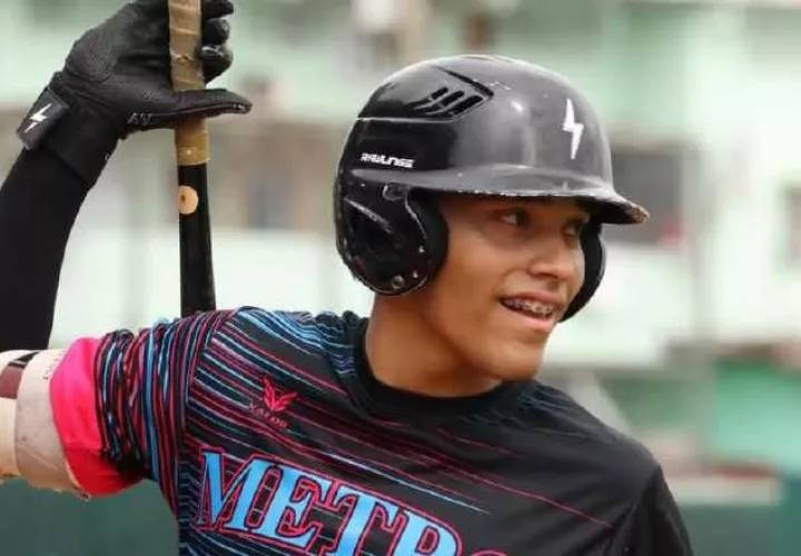 Caleb Rivera, jugador de Metro. Foto: Fedebeis