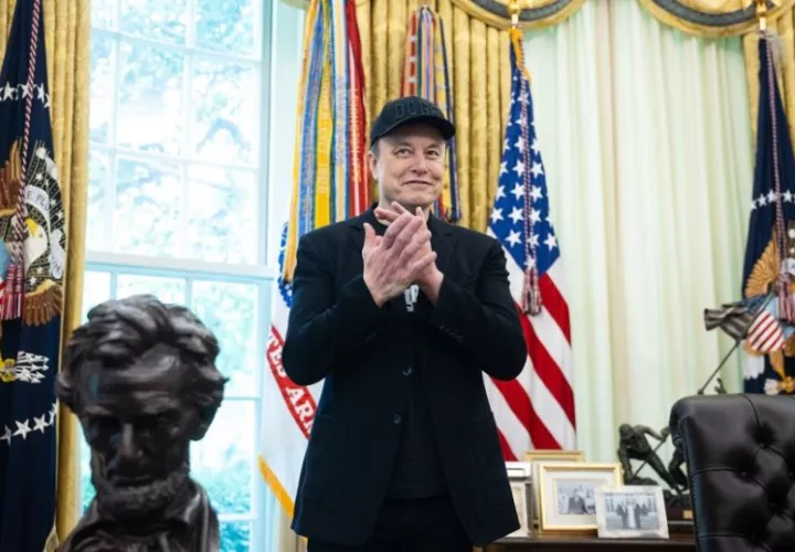 elon_musk_0.jpg