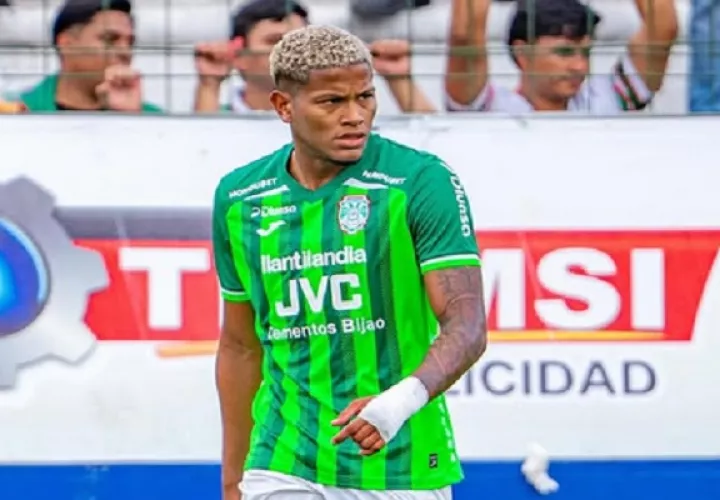 Iván Anderson salió lesionado del partido entre Marathón y Platense. Foto: Instagram