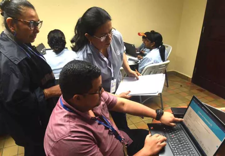 licitacion-medicamentos-css.jpg